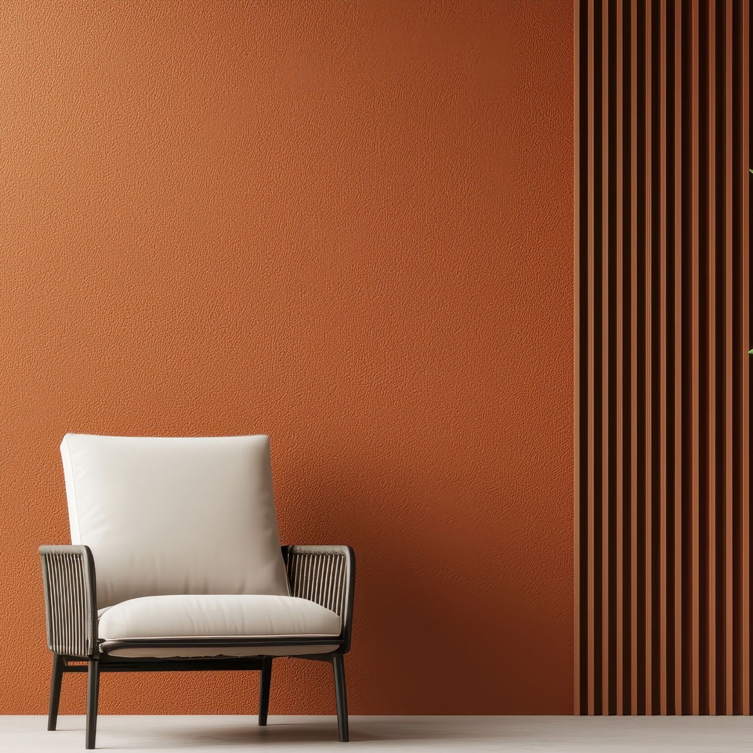 Detalhe de parede decorada com papel que imita madeira ripada, mostrando textura e efeito realista